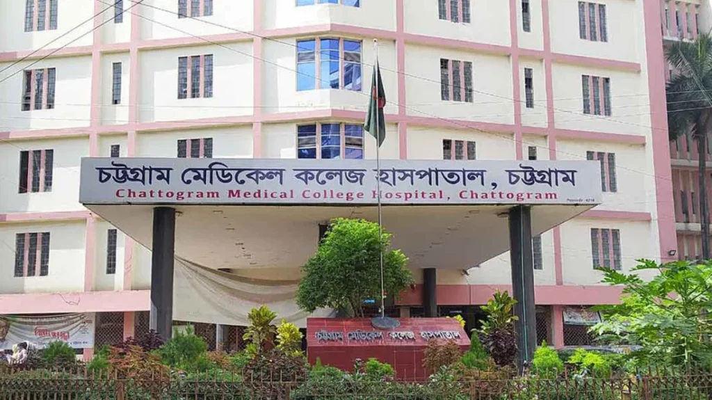 মেঝেতে ১৩০০ রোগী, ৯৫১ চিকিৎসা সরঞ্জামের মধ্যে অধিকাংশ অচল