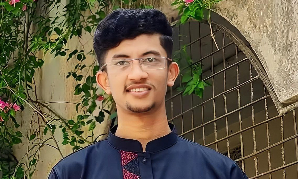 চাঁদাবাজিকাণ্ডে আলোচিত রিয়াদ আবার গ্রেপ্তার, এবার হত্যাচেষ্টা মামলা