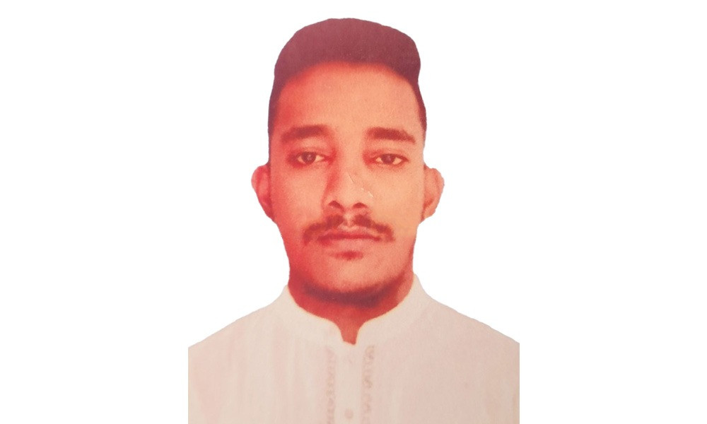 আন্দোলনে না গিয়েও ‘জুলাই শহীদ’: বারে অসুস্থ হয়ে মৃত্যু, পরিবার পেল ৩০ লাখ টাকা