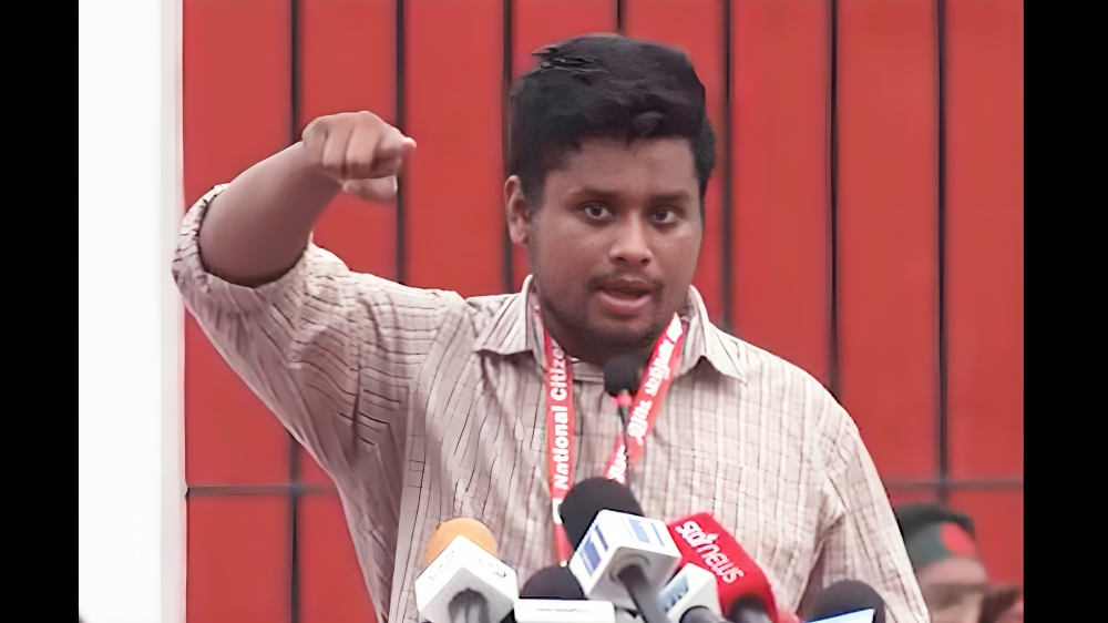 হাসনাত আবদুল্লাহর বিরুদ্ধে লন্ডনে মামলা দায়েরের পরপরই এনসিপি নেতা জাকির চৌধুরী পুলিশ হেফাজতে