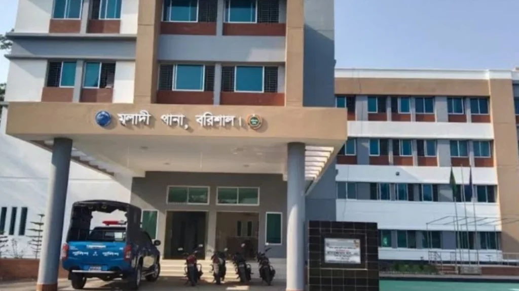 ত্রাণের ২০ পার্সেন্ট না পেয়ে ইউপি কর্মকর্তাকে পেটালেন ছাত্রদল নেতা, থানায় অভিযোগ