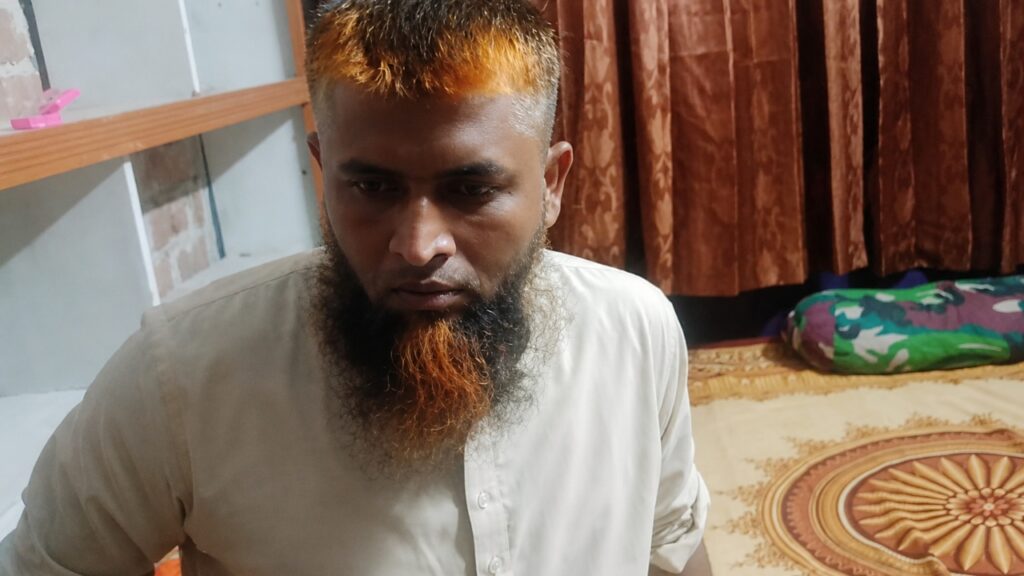 তাবিজ দেওয়ার কথা বলে ডেকে নিয়ে ধর্ষণচেষ্টা, জামায়াত নেতা গ্রেপ্তার
