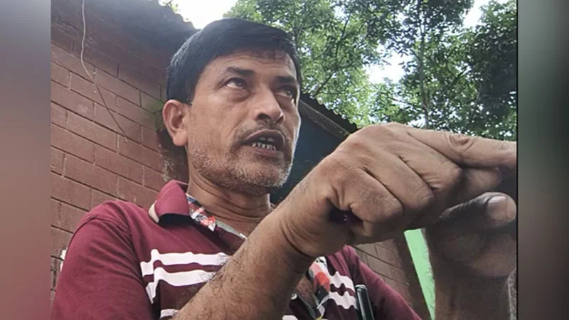 গোপালগঞ্জে স্কুলছাত্রী ও তরুণকে গাছে বেঁধে নির্যাতন, অপমানে ছাত্রীর বিষপান : ধরা পড়ল বিএনপি নেতা