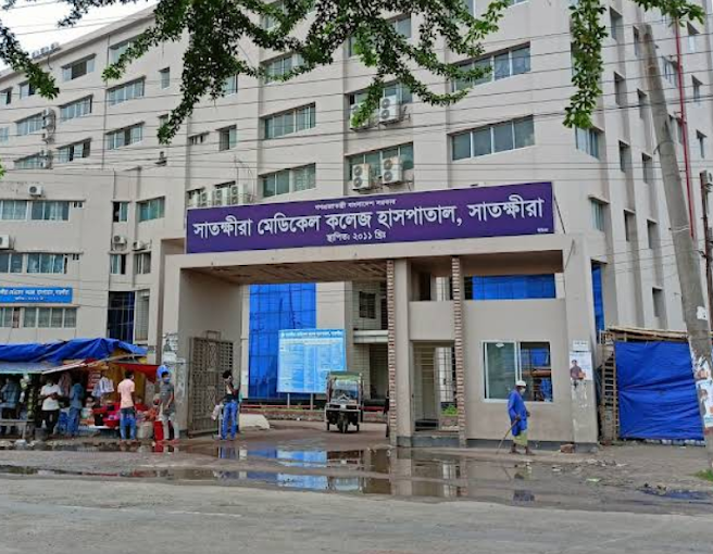 ১০ ছাত্রদল নেতাকে বেধড়ক পিটিয়ে হাসপাতালে পাঠাল ছাত্রলীগ