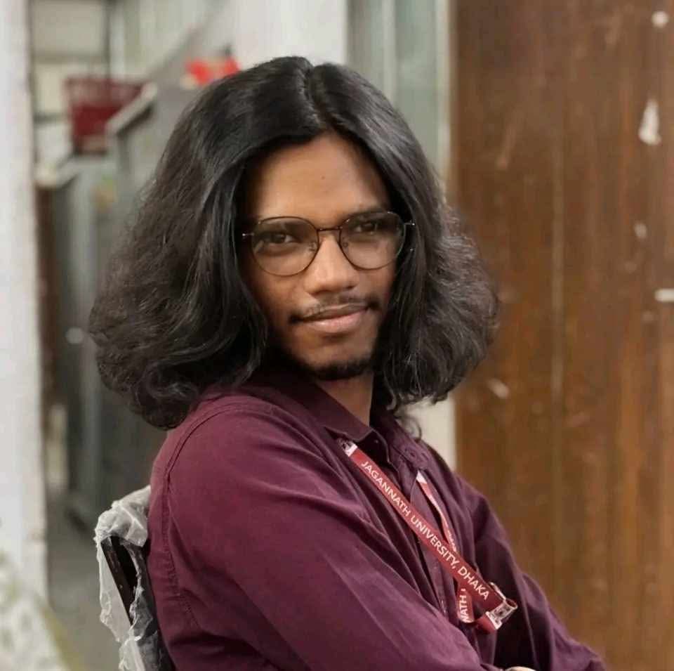 মেস থেকে জবি শিক্ষার্থীর ঝুলন্ত মরদেহ উদ্ধার